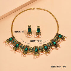 Vintage Green Gemstone & Pearl Choker Necklace Set
