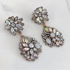 Crystal Statement Necklace & Earrings Set – Bridal Choker Style with White & Iridescent Stones