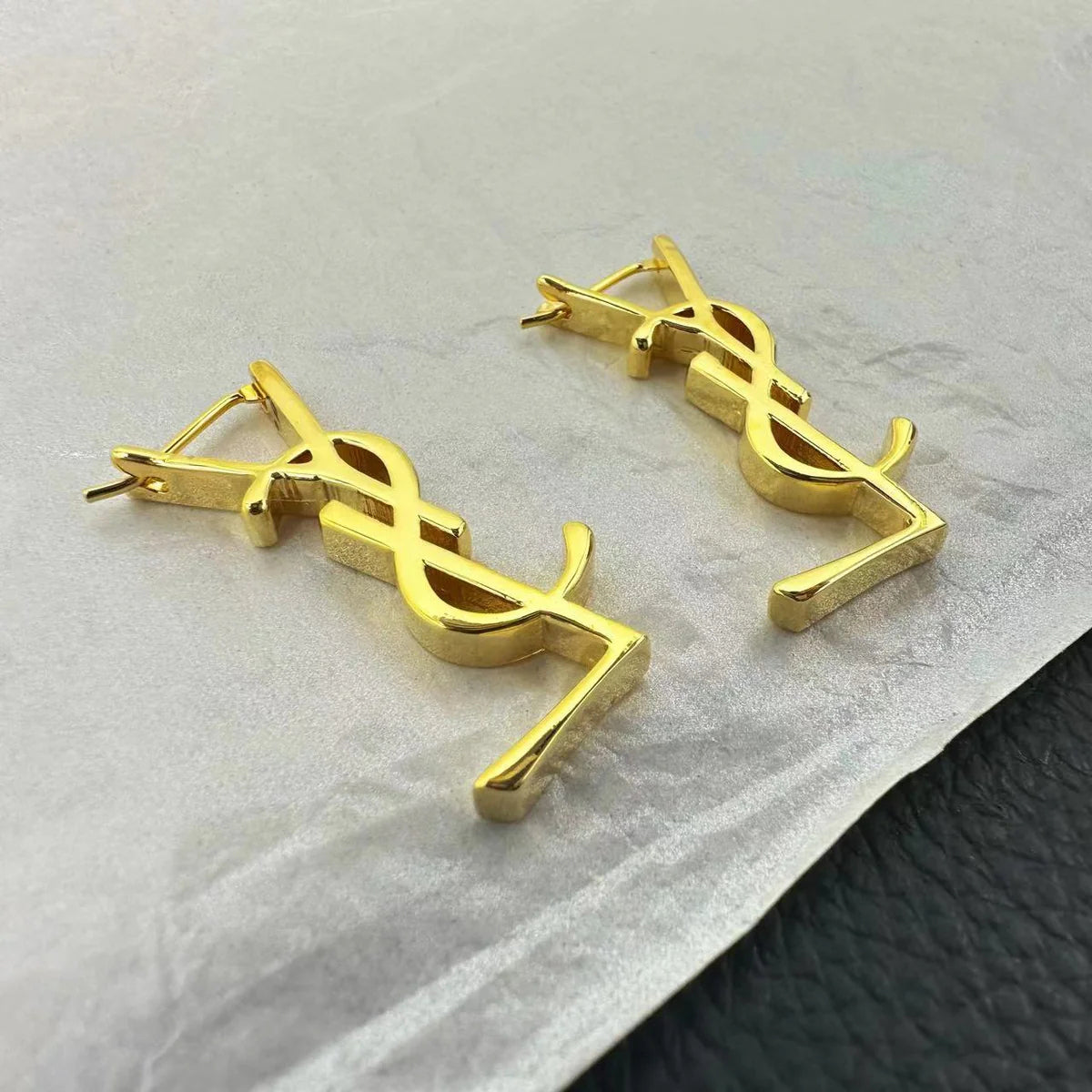 Saint Laurent Cassandre Single Earrings