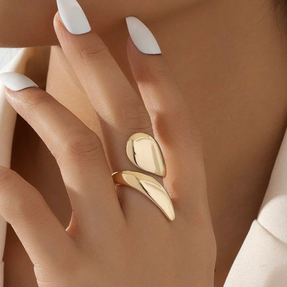 Women's Ring with Minimalist Accent